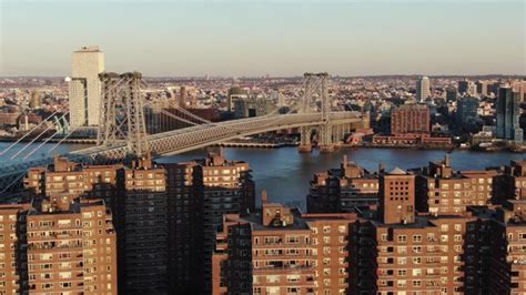 Williamsburg Bridge Stock Footage: Royalty-Free Video Clips - Storyblocks