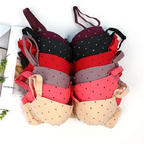 Girls Breathable Cotton Sexy Bra Factory Wholesale Lingerie Set Bra Set And Seamless Underwear