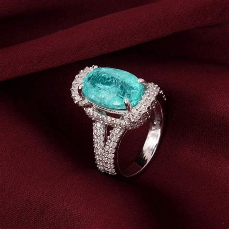 Paraíba Tourmaline Value, Price, and Jewelry Information - Gem Society