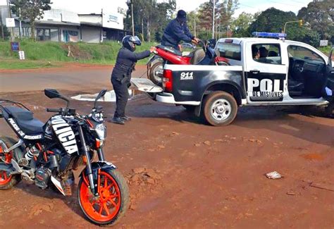 Polic A Motorizada Recuper Una Motocicleta Y Objetos Robados Primera