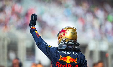 Verstappen Trionfa In Giappone Alla Red Bull Il Mondiale Costruttori