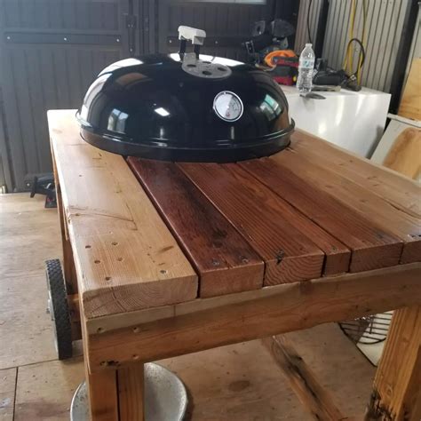 my new used kettle (my homemade cart out of garbage) : r/BBQ