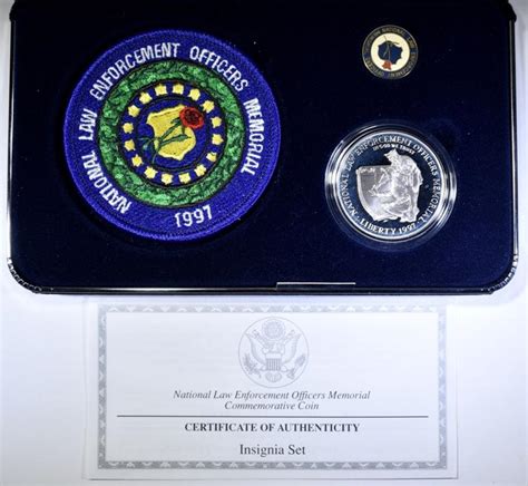 1997 Us Mint Law Enforcement Insignia Set
