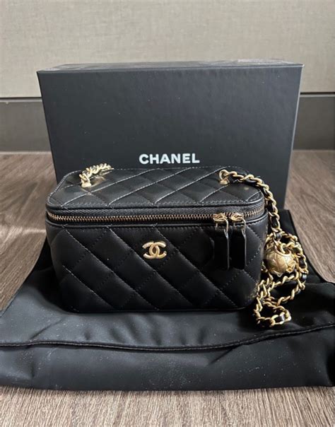 Chanel Vanity Pearl Crush Luxury Bags Wallets On Carousell