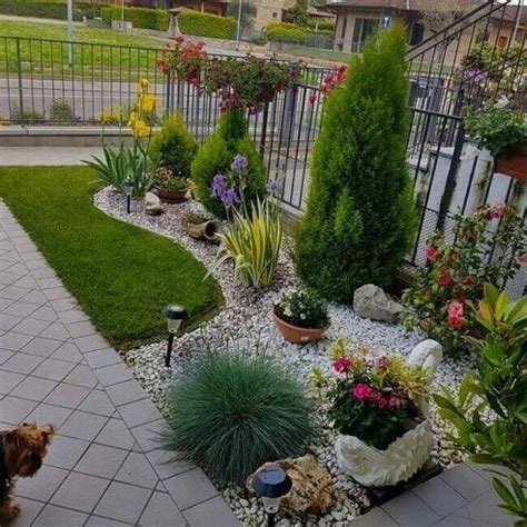Уроки Вязания | OK.RU | Small front yard landscaping, Small garden ...