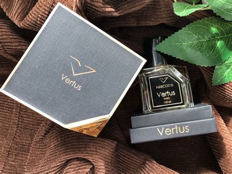 Самые стойкие и шлейфовые ароматы | Парфюм Мишина | Дзен