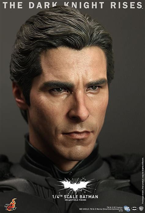 The Dark Knight Rises Even Taller With A Scale Hot Toys Figure