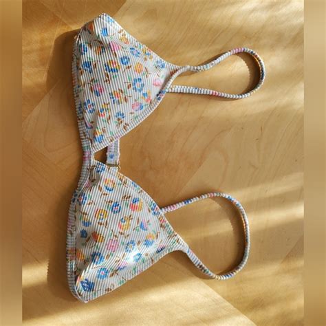 Billabong Swim Billabong Ditsy Bikini Top Like New Poshmark