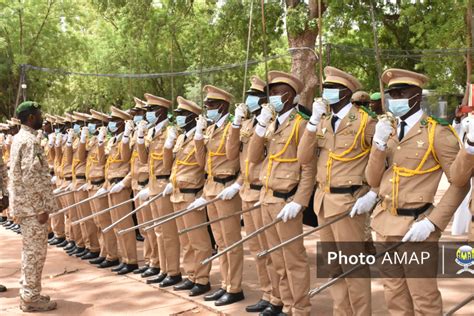 Ecole militaire inter armes Sortie de la 43è promotion baptisée