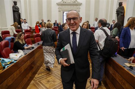 La Denuncia Por Prevaricaci N Contra Barredo Y El Fichaje De Urtaran