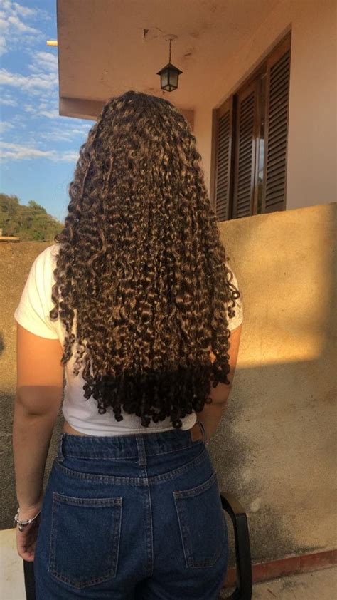 Pin De Valentina Maia Em Tipos De Cabelo Encaracolado Cabelo