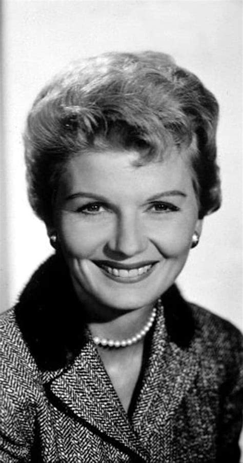 Barbara Billingsley Net Worth | Biography - NetworthExposed