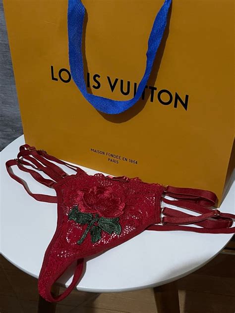 Calcinha A Bela E A Fera Segredo Lacrado Lingerie Feminina Segredo Lacrado Nunca Usado