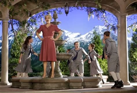 SIMPLY MUSIC WISE: Sound of Music Remake