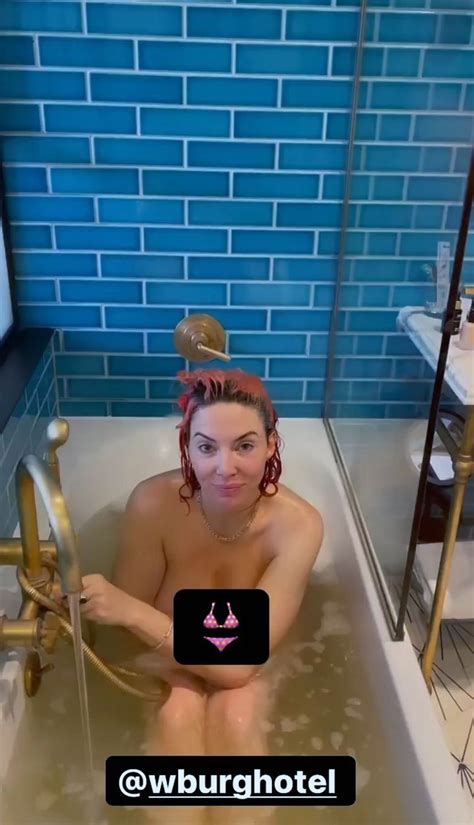 Whitney Cummings Nude LEAKED Pics Nip Slip Porn Video