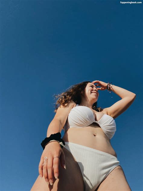 Abby C Abbycaddle Bunhead1027 Nude OnlyFans Leaks Fappening FappeningBook