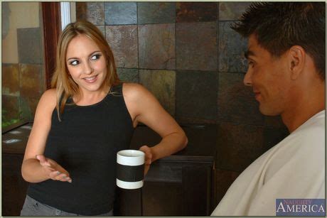 Blonde MILF Lexi Love Gets Her Hairy Pussy Fucked Hardcore