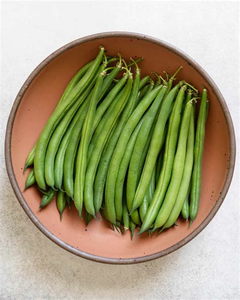 How to Pick Green Beans | Yoga Pit