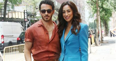 The Jonas Brothers Ranked From Richest To Poorest