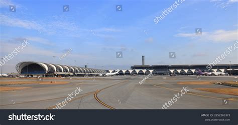 Bangkok Thailand May 2018 Suvarnabhumi Airport Stock Photo 2252263373