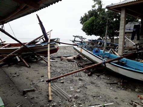 Berikut Kondisi Sementara Desa Way Muli Pulau Sebesi Pasca Diterjang