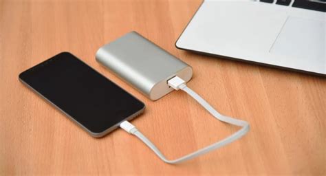 Sering Diabaikan Ini Tips Aman Gunakan Powerbank Supaya Baterai Hp