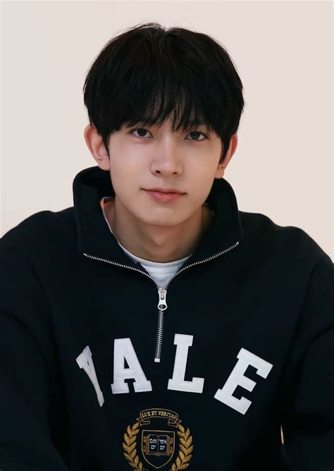 Hot Korean Guys Korean Men Asian Men Fashion Man Crush Monday Do Men Iconic Photos Cha Eun