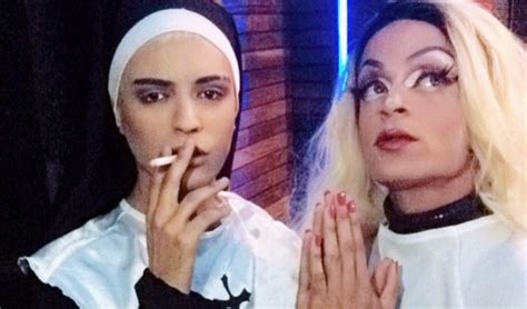 Cantante De Gospel Gay