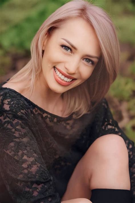 Beautiful Natalia 49 Y O From Odessa With Blonde Hair ID 532203