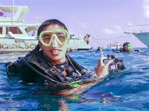 Great Blue Hole: My Trip to Belize’s Underwater Sinkhole