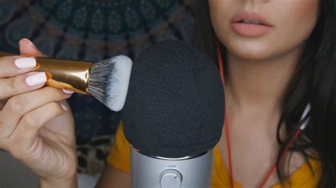 Asmr Mic Brushing Scratching And Fast Tapping Tenaasmr ♡ Youtube