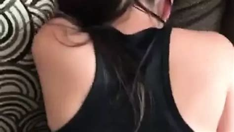 J Hrige Blonde Schlampe Lutscht Einen Gro En Schwanz Und Reitet Es Riesiges Abspritzen