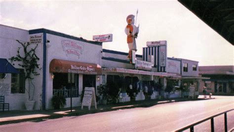 Hellas History - Hellas Restaurant & Bakery