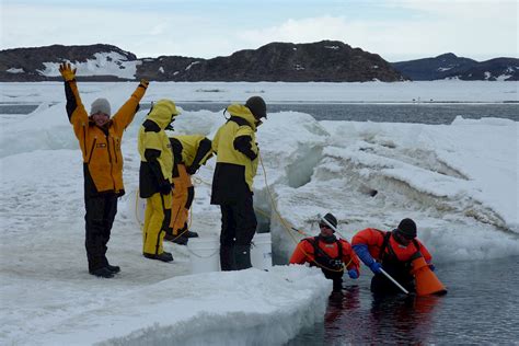 People In Antarctica Australian Antarctic Program