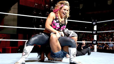 Aj Lee Vs Natalya Divas Championship Match Photos Wwe