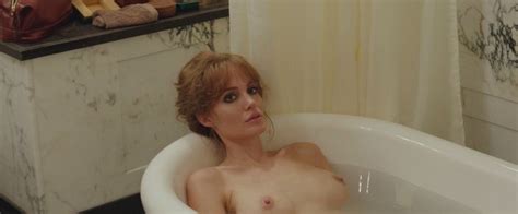 Angelina Jolie Nude Photos The Fappening
