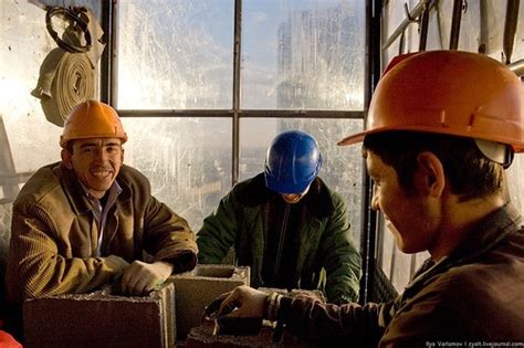 Гастарбайтеры. — Teletype