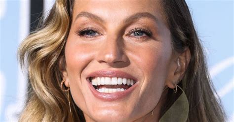 Provocative Pole Dancing Half Naked Gisele Bündchen Took Part In The