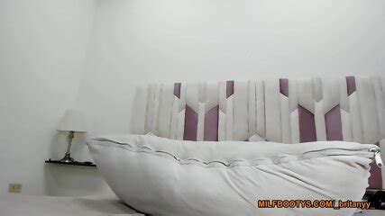 She Is Trying Her Best Spreading Her Anal