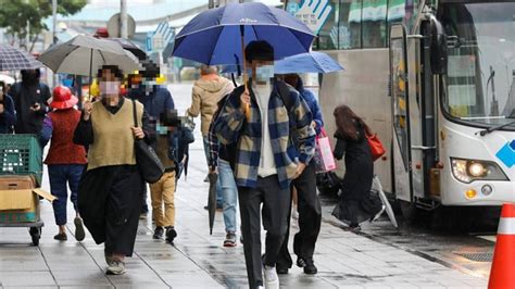 強烈冷氣團來襲！9縣市「入夜跌破10度」 降雨熱區出爐｜東森新聞：新聞在哪 東森就在哪裡