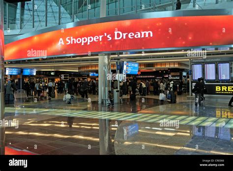 Duty-Free Shops, Terminal 3, Dubai International Airport, Dubai, United ...