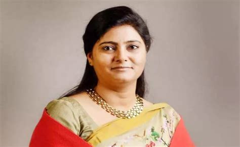 మోదీ నూతన క్యాబినెట్‌లో అనుప్రియ పటేల్‌ Who Is Anupriya Patel Become