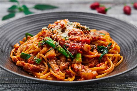 Spicy Kimchi Pasta With Pork Belly Korean Spaghetti