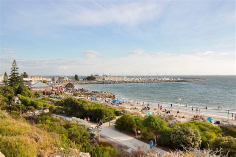 Beach Crowds Jersey Shore Editorial Photo Image Of People 25615821
