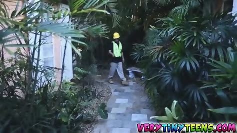 Sweet Hot Babe Jaye Austin Getting Horny