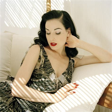 Dita Von Teese Nude And Sexy 51 Photos The Fappening