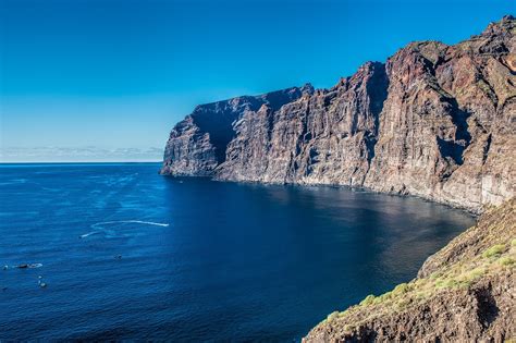 Los Gigantes Tenerife Un Paisaje De Acantilados Sobre El Mar