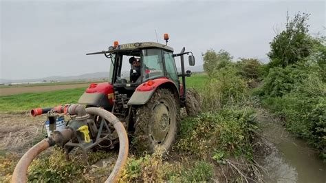 Massey Ferguson Ile Ya Murlama Yapiyoruz Havalar Kurak