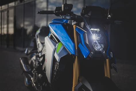 Suzuki GSX S1000 Agressividade Em Formato Naked MotoNews Andar De Moto