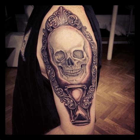 Vanitas tattoo - Skullspiration